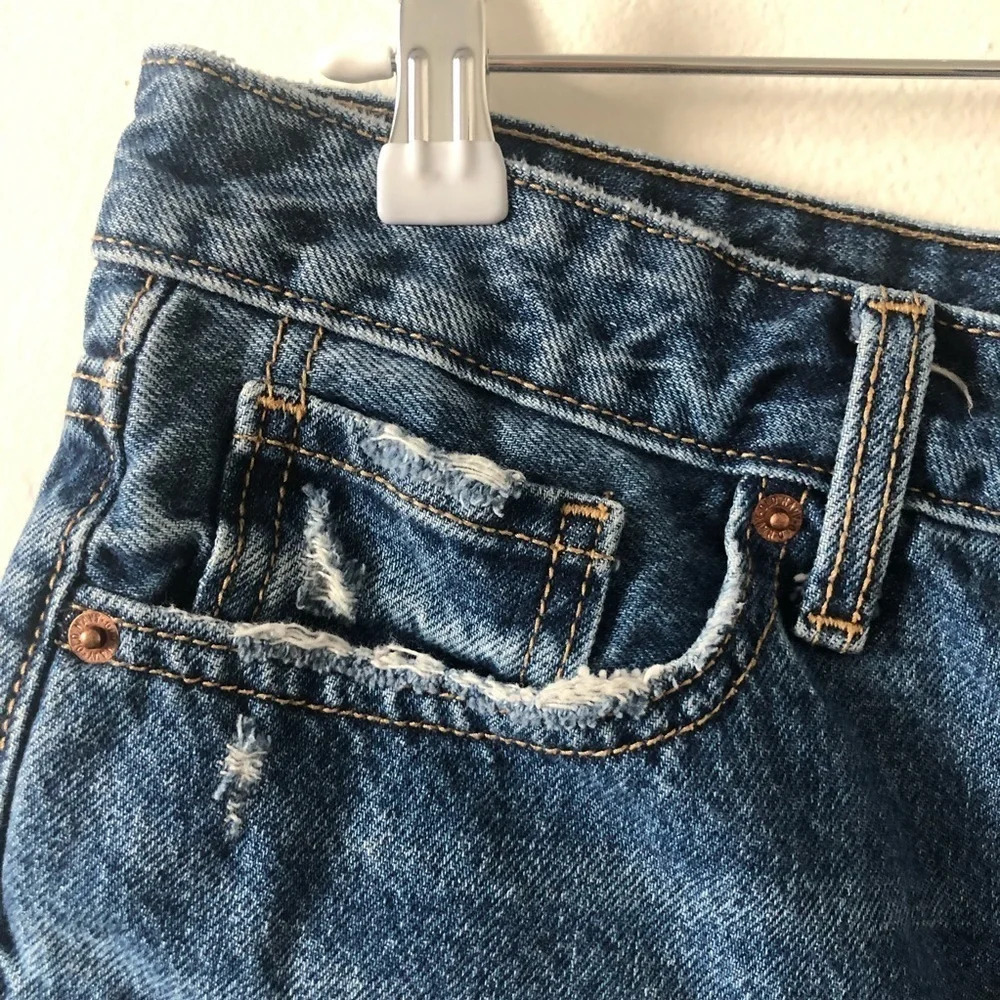 ☀️OLD NAVY Rainbow OG High Rise Distressed Button Fly Shorts - Picture 5 of 10